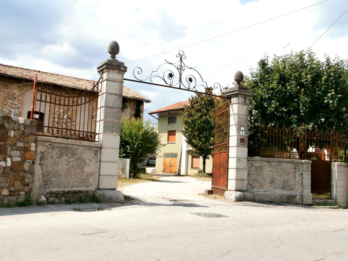 B&B Nella Terra Di Mezzo Caporiacco Dış mekan fotoğraf